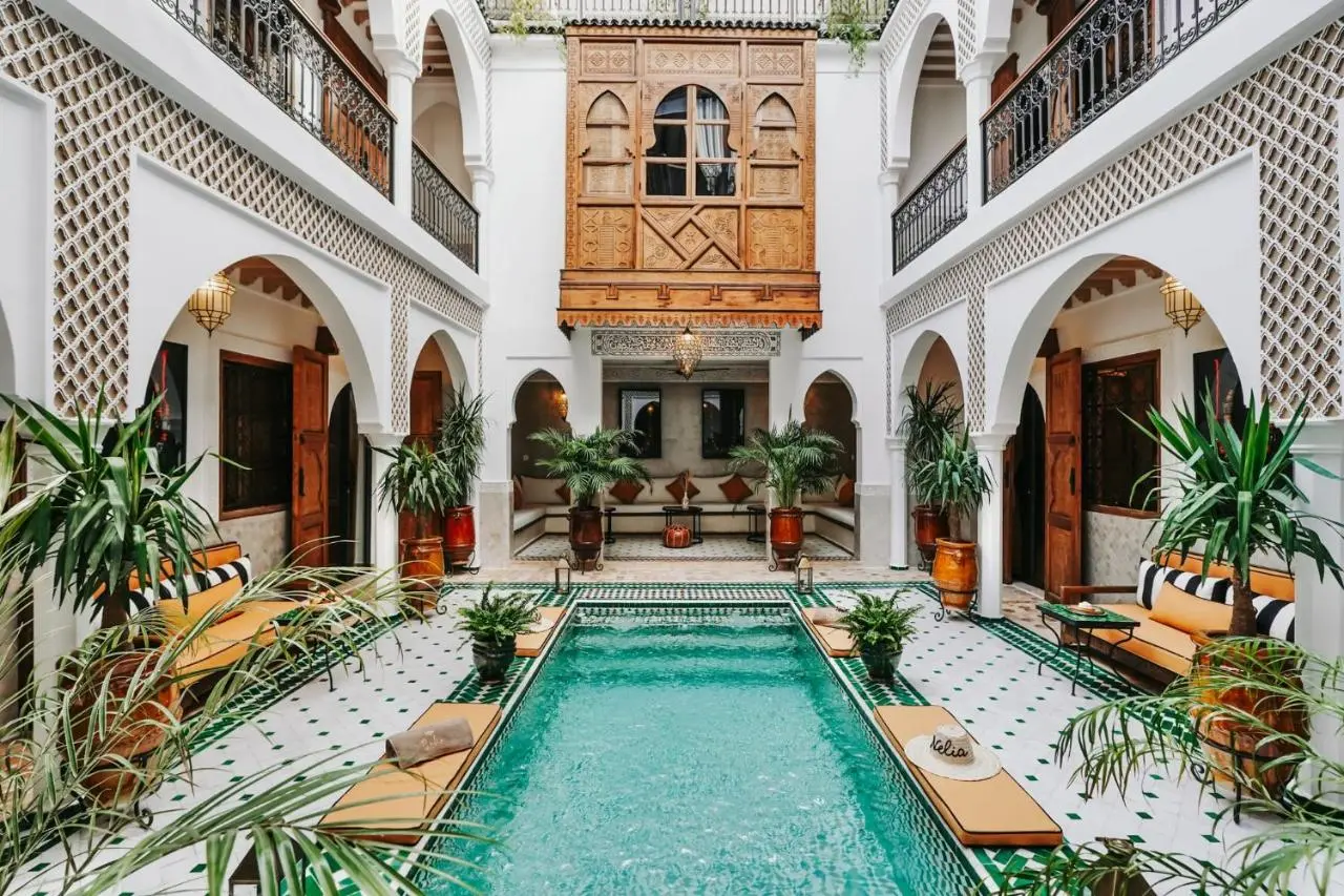 Schöne Sehenswürdigkeiten und Riad in Marrakesch entdecken